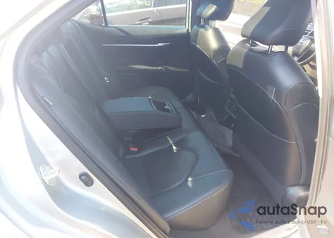 2021 Toyota Camry Xse Awd z USA, uszkodzony, nr VIN 4T1K61BK0MU046840